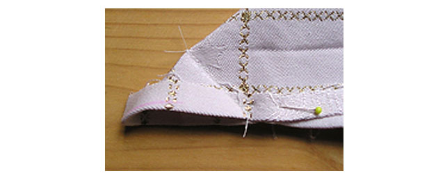 Tischdecke mit Briefecken nähen