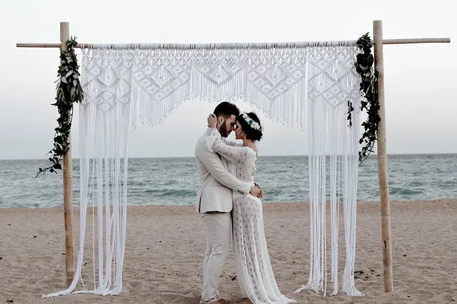 Das perfekte Brautkleid: Trends, Tipps und der ideale Look für eine Maritime Hochzeit